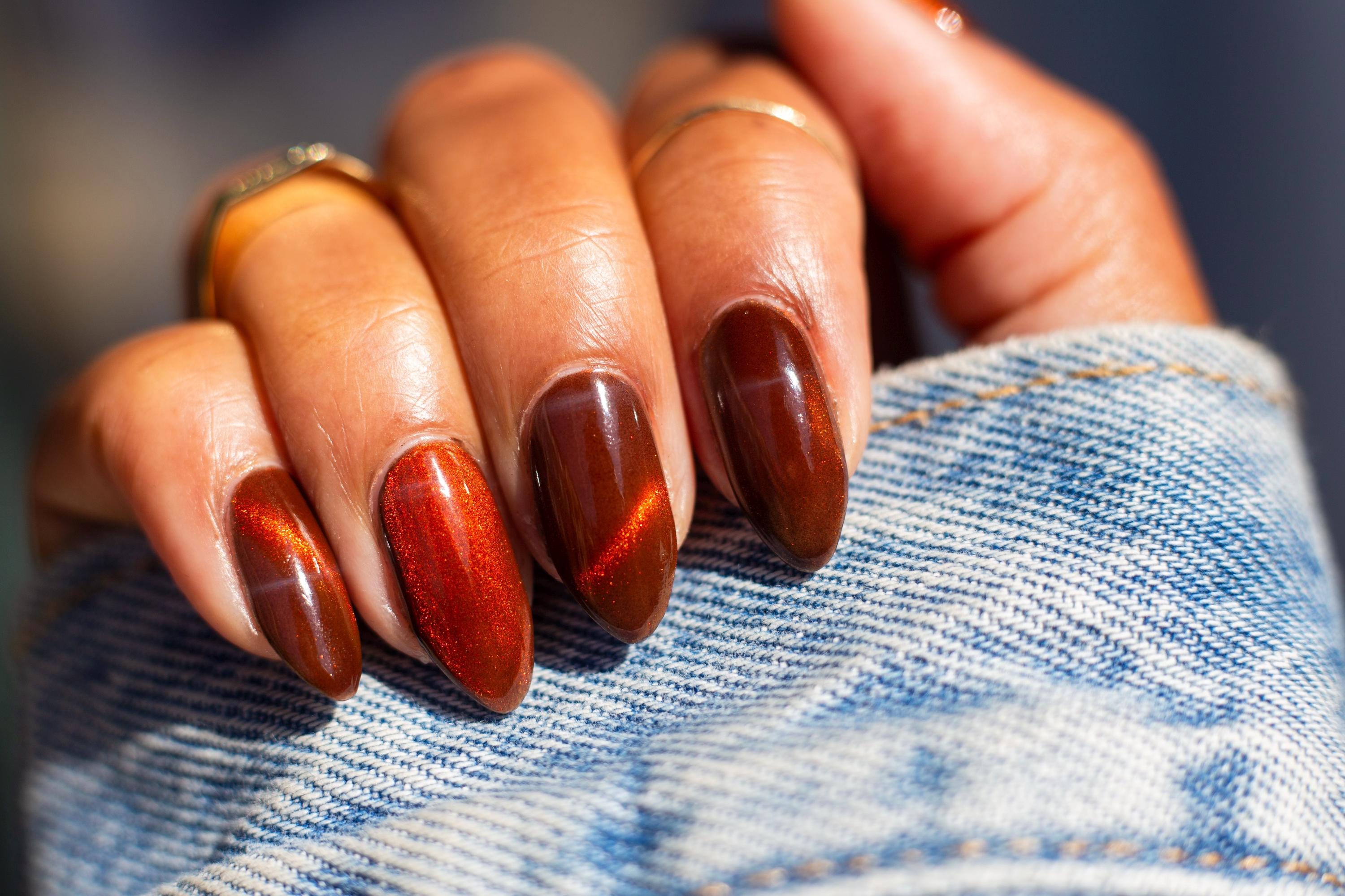 Baby Bigfoot ~ Sienna Brown to Red & Gold Magnetic Nail Polish